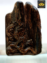 Load image into Gallery viewer, 🌿Brunei Sinking Old Agarwood Dragon Amulet 10g Crafted on Both Sides 🌱 “飞龙在天” 文莱老料沉水沉香牌 10克🌿 (D)