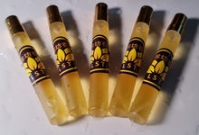 Load image into Gallery viewer, 🌿Cambodia Agarwood Oudh Perfume 15ml 柬埔寨沉香油香水15毫升🌿 (O)