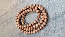 Load image into Gallery viewer, Sandalwood 108 beads HuiAn Agarwood Oil
