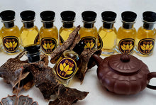 Load image into Gallery viewer, 🌿Cambodia Agarwood Oudh Perfume 30ml 柬埔寨沉香油香水30毫升🌿 (O)
